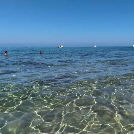 Attico Trilocale Vista Mare Strepitosa, 200 Mt Dal Mare, Wifi Powerful 公寓 *