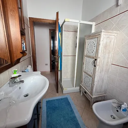 公寓 Attico Trilocale Vista Mare Strepitosa, 200 Mt Dal Mare, Wifi Powerful 卡斯特尔萨多