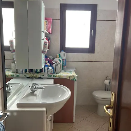 Attico Trilocale Vista Mare Strepitosa, 200 Mt Dal Mare, Wifi Powerful * 卡斯特尔萨多