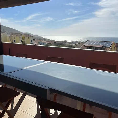 公寓 Attico Trilocale Vista Mare Strepitosa, 200 Mt Dal Mare, Wifi Powerful
