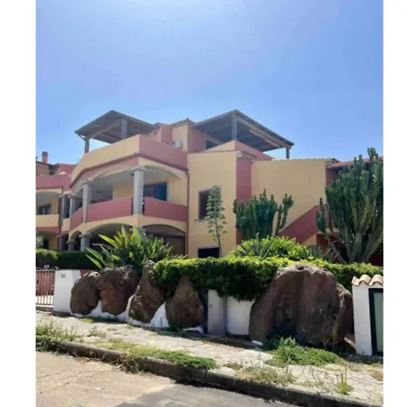 Attico Trilocale Vista Mare Strepitosa, 200 Mt Dal Mare, Wifi Powerful *