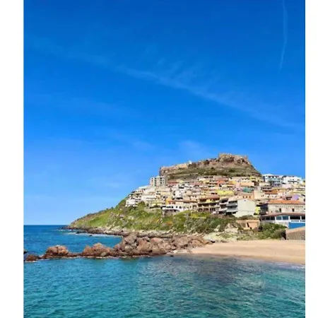 公寓 Attico Trilocale Vista Mare Strepitosa, 200 Mt Dal Mare, Wifi Powerful 卡斯特尔萨多